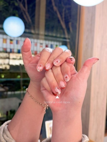 รับทำเล็บ สปาเล็บ